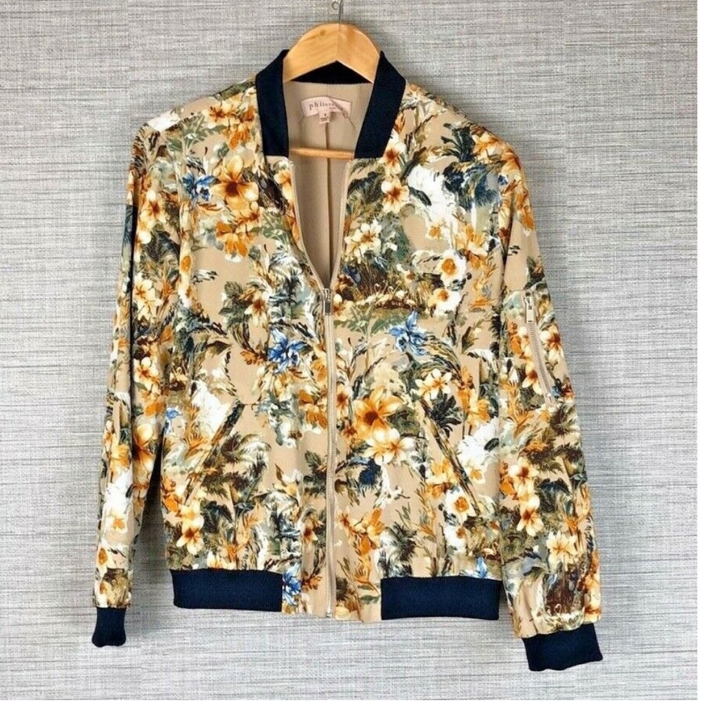 Philosophy Jacket Women's Small Hawaiian Floral
Bomber Fully Lined Front Zip